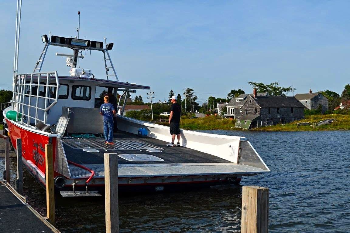 Alex Thompson's 47′ H&H — photo 19