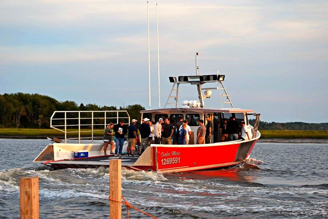 Alex Thompson's 47′ H&H — photo 20