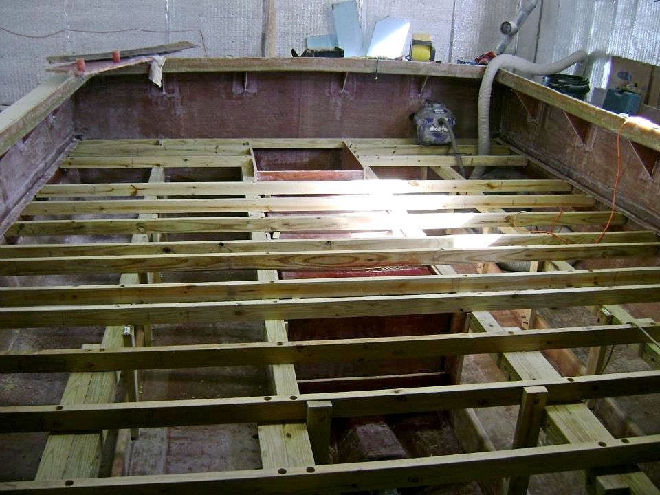 Gary Wood's 38′ Calvin Beal — photo 6