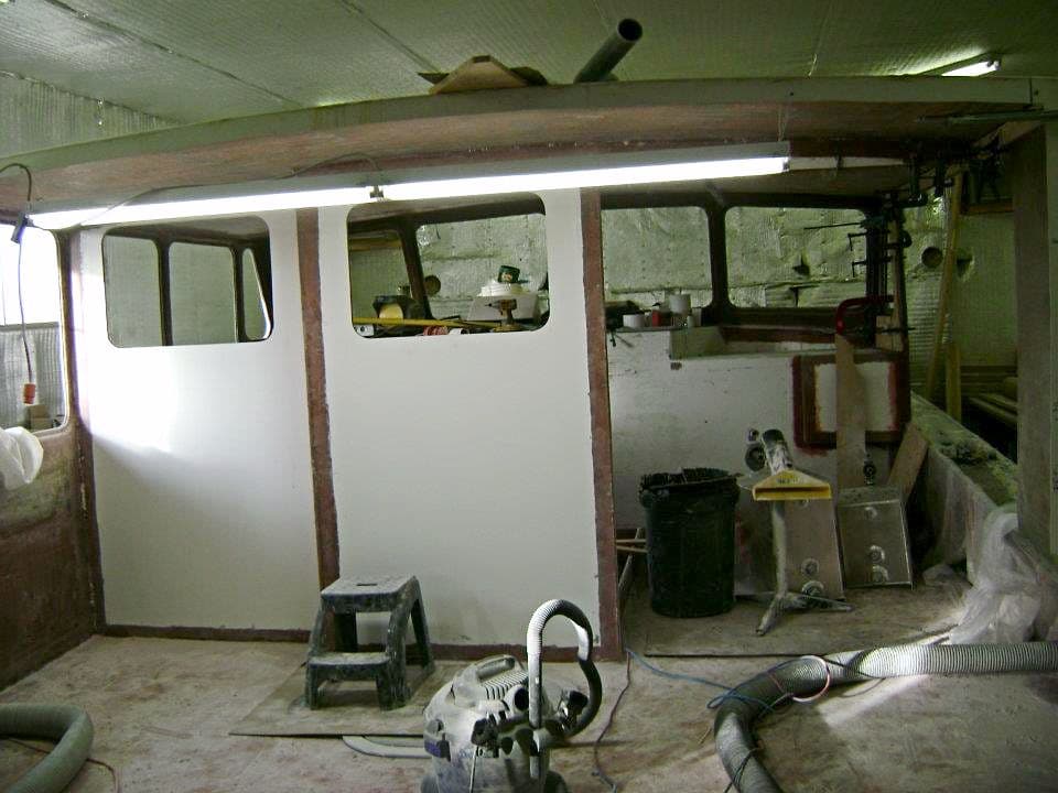 Gary Wood's 38′ Calvin Beal — photo 11