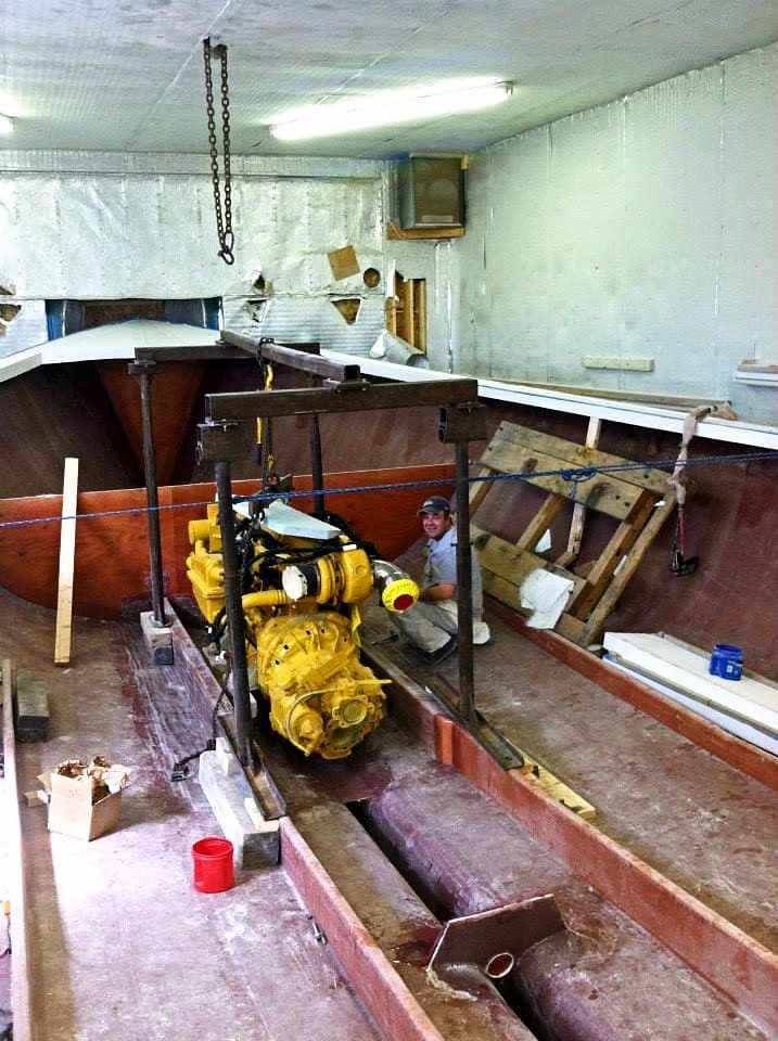 Larry Davis's 47′ H&H — photo 5