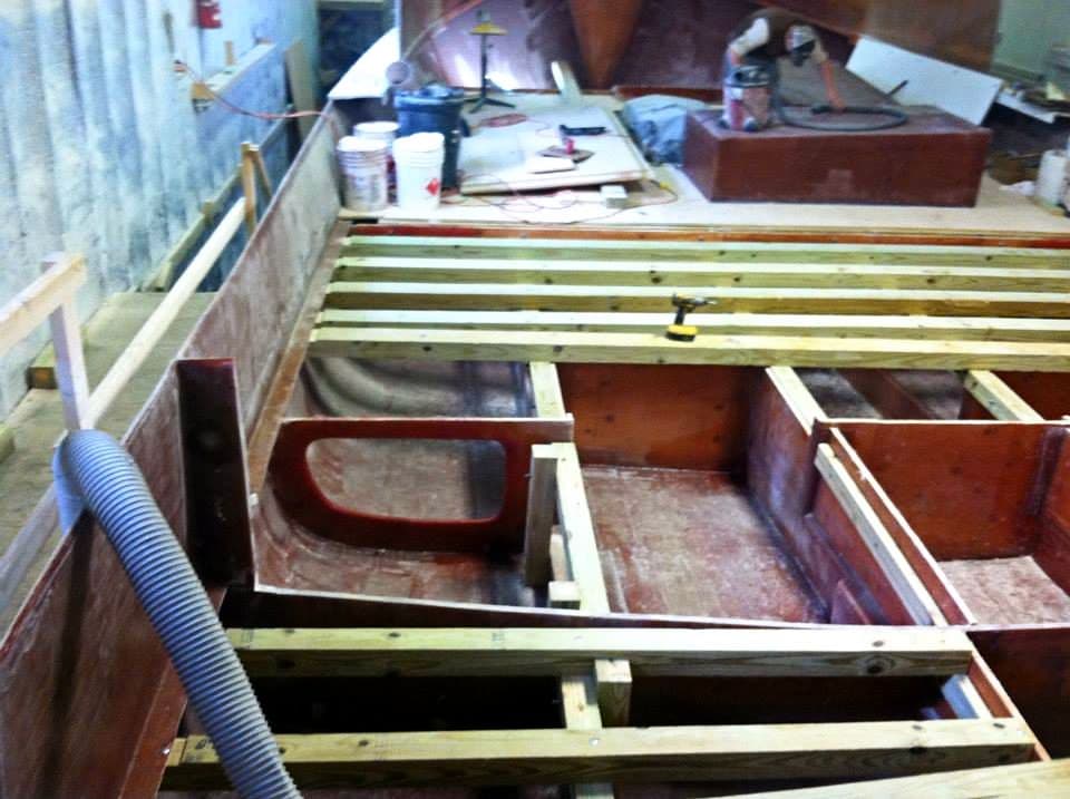 Larry Davis's 47′ H&H — photo 9