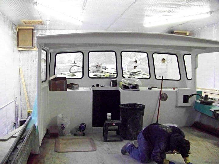 Raymond Alley's 36′ fishing boat — photo 11